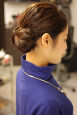 りぼんでシニヨン♪